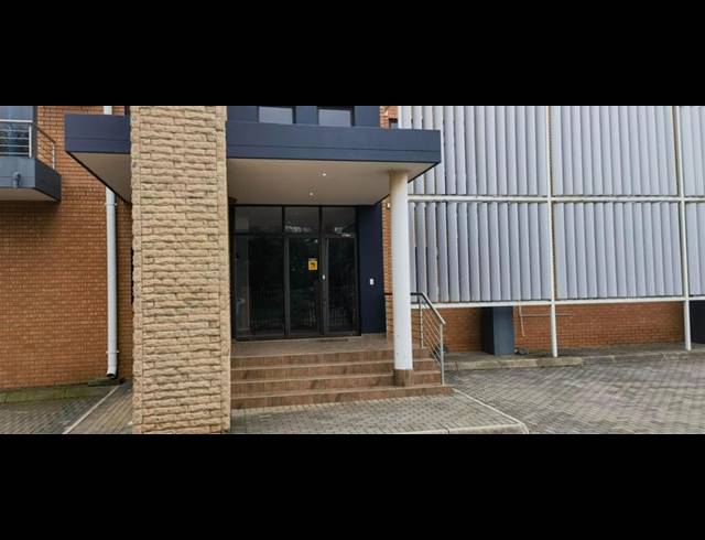 INDUSTRIAL PROPERTY TO RENT IN N4 GATEWAY INDUSTRIAL PARK